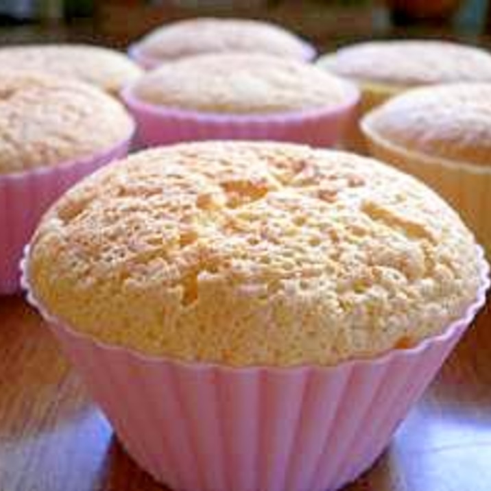 スポンジ生地deカップケーキ レシピ 作り方 By 18kyoya 楽天レシピ